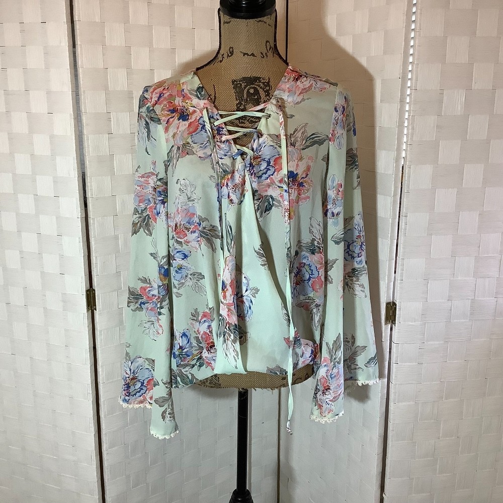 umgee light teal floral blouse size small